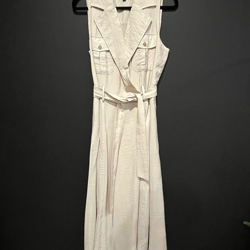 Banana Republic Cream Maxi Dress